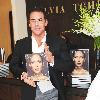 Scott Barnes, Kelly Rowland, guest
Make-up artist Scott Barnes book launch 'About Face' at Silvia Tcherassi Atelier
Miami, Florida.