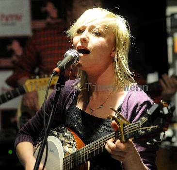 Cathy Davey