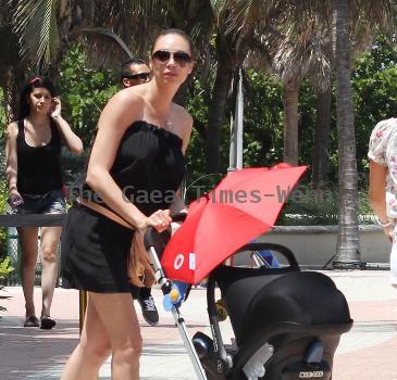 Lilly Kerssenberg with her son Amadeus, enjoying a holiday in Miami.Miami.