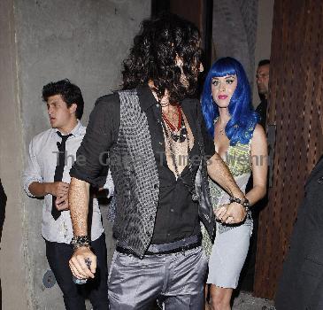 Russell Brand, Katy Perry Celebrities outside Las Palmas club in Hollywood. Los Angeles.