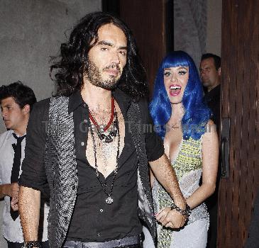 Russell Brand, Katy Perry Celebrities outside Las Palmas club in Hollywood. Los Angeles.