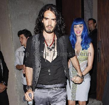 Russell Brand, Katy Perry Celebrities outside Las Palmas club in Hollywood. Los Angeles.