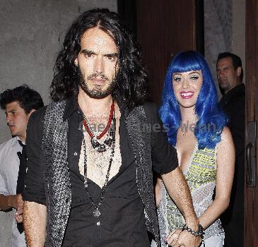 Russell Brand, Katy Perry Celebrities outside Las Palmas club in Hollywood. Los Angeles.