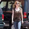 Ellen Pompeo drops off a bag of clothes at the Hollywood Hills Cleaners Los Angeles.