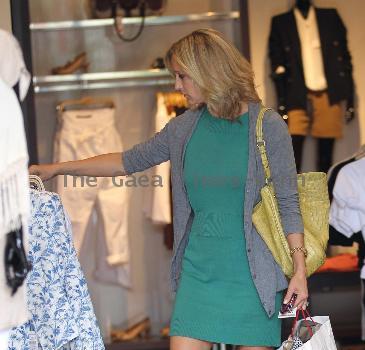 Lara Spencer
out shopping at Zara at the Grove
Los Angeles, California.