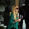 Lindsay Lohan leaves an apartment building to go shoppingLos Angeles.