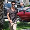 Dominic Cooper running errands in Hollywood
Los Angeles, California.