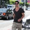 Dominic Cooper running errands in Hollywood
Los Angeles, California.