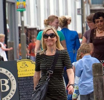 Fiona Phillips on her way to collect her boys from school. London.