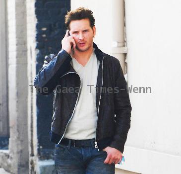 Peter Facinelli
 outside ABC studios after appearing on 'Jimmy Kimmel Live!'
Los Angeles, California.