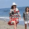 Debra Messing was spotted relaxing with friends on Malibu Beach on Independence Day
Malibu, USA.