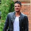 Peter Andre
out and about in Surrey with his laptop
Surrey, England.