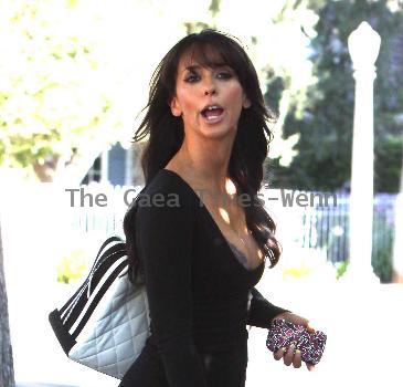 Jennifer Love Hewitt out and about in a tight little black dress
Los Angeles, California.