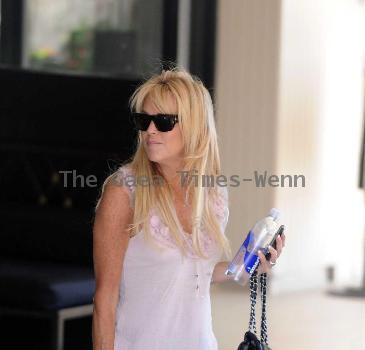 Dina Lohan