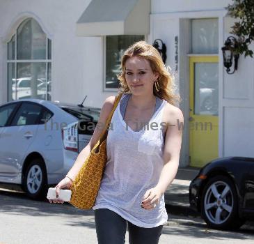 Hilary Duff departs Byron & Tracey Salon Los Angeles.