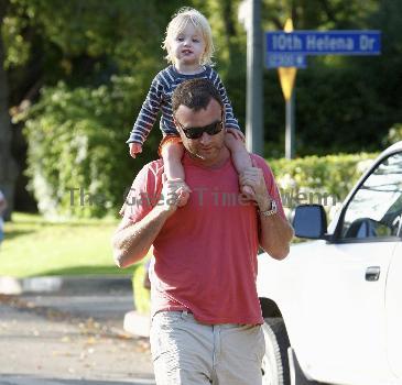 Naomi Watts and Alexander 'Sasha' Pete SchreiberNaomi Watts outside Smashbox Studios with her partner and childrenLos Angeles.