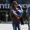 Ellen Pompeo and daughter Stella Ivery
seen shopping at Whole Foods in West Hollywood.
Los angeles, California.