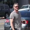 Actor Eric Dane of the hit TV show 'Grey's Anatomy', out buying magazines and gettng a coffee Hollywood.