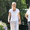 Bridgette Wilson out for a walk after having lunch in Santa Monica
Santa Monica, California.