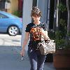 Jennifer Love Hewitt 
after leaving her Pilates class in Toluca Lake.
Los Angeles, California.