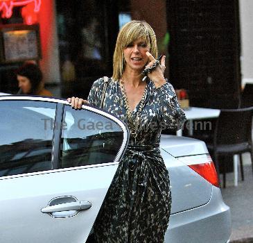 Kate Garraway spotted shopping at her local groceries store. London.