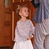 Honor Marie Warren and Jessica Alba
Jessica Alba leaving a medical centre to go out to lunch with her daughter at Nate 'n Al of Beverly Hills Delicatessen
Los Angeles, California.
