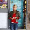 Kerry Katona
 heads back to her car after shopping at Outfit
London, England.