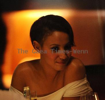 Amelle Berrabah from the Sugarbabes is seen having dinner 
with Tom Benn at the Mayfair Hotel.
London, England.