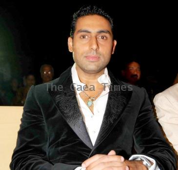 Abhishek Replaces Akshay In Hera Pheri 3