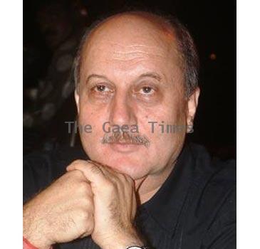 Anupam Kher Company Launched On Painting Exhibition