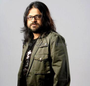 Pritam Chakraborty Signs Vinod Chopras Ferrari Ki Sawari.. Needs Space To Play His Music, To Shift Into A Larger  Home