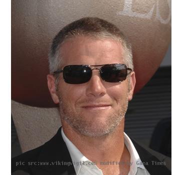 brett favre picture text