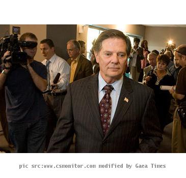 <b>Tom Delay</b>