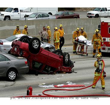 Car accident by Fog