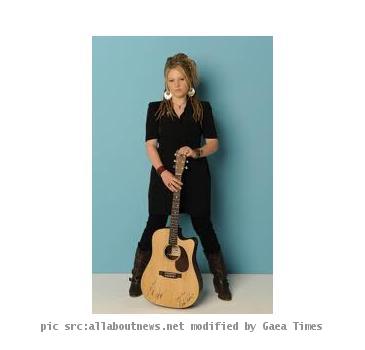 Crystal Bowersox