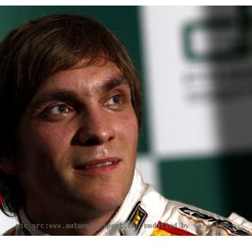 Vityl Petrov Joined Hands with Lotus Renault