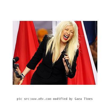 <b>christina aguilera</b> <b>national anthem</b> <b>super bowl</b> video