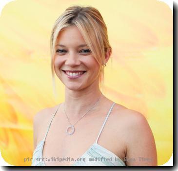 Amy Smart in LA Fashion Week