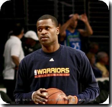 
Stephen Jackson warming up before a Warriors/Lakers game on March 23, 2008