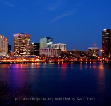 The Republican National Committee gathered for its second fundraiser for the month of September  in Norfolk Virginia  IMG  http   upload wikimedia org wikipedia commons thumb 7 7f Norfolk  VA jpg 748px Norfolk  VA jpg