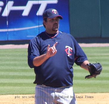 Minnesota Twins pitcher wBoof Bonser