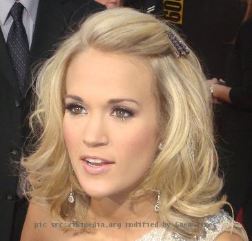 Carrie Underwood on the red carpet of the 2009 American Music Awards.