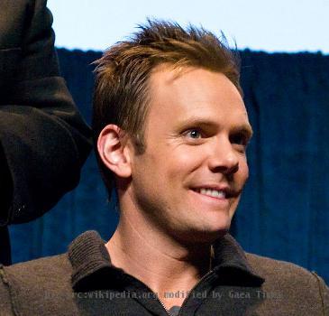 Joel McHale at a panel for