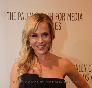 Julie Benz at PaleyFest2010