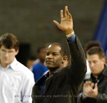 Turner Gill is introduced during a UB Men