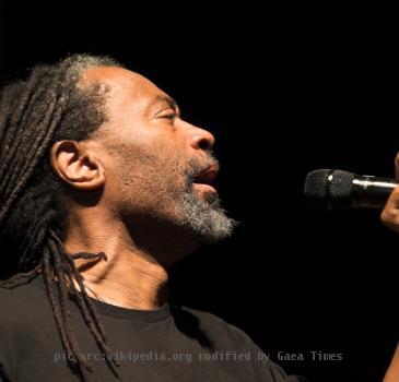 Bobby McFerrin in SYMA Sport and Event Centre, Budapest, Hungary