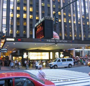 I take this nice picture of Pennsylvania Station/ Madison Square Garden entrance back in 2005.. Look at my user page for licensing details, forsoo. - UserRickyrab