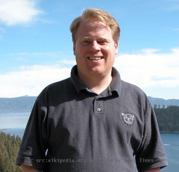 Photo of Robert Scoble, cropped from original.