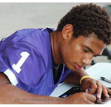 Josh Freeman at the Kansas State fan appreciation day in 2007.