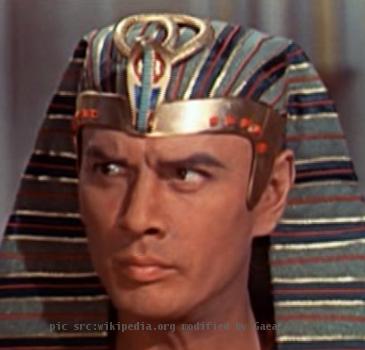 Cropped screenshot of Yul Brynner from the trailer for the film